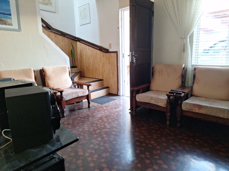 3 Bedroom Property for Sale in Retreat Western Cape